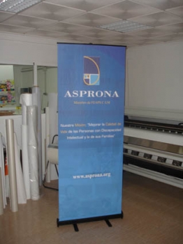 rollup, display autoenrrollable aluminio diversas medidas (85x200cm, 100x200cm, etc) con bolsa de transporte muy fácil de instalar.