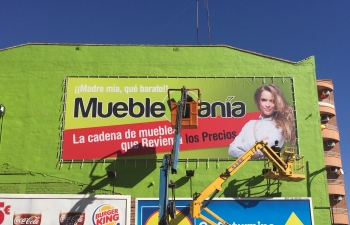 Proceso colocación mega lona 12 x 5 metros